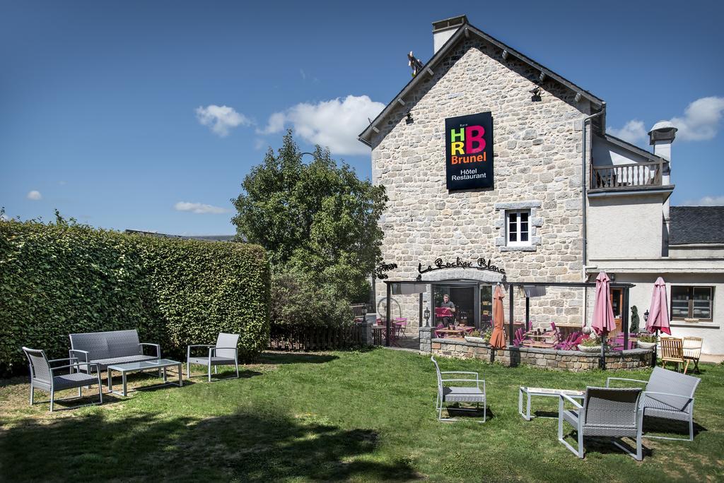 Hotel Le Rocher Blanc Albaret-Sainte-Marie ภายนอก รูปภาพ